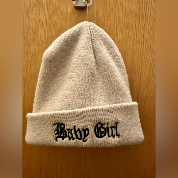 Baby Girl Beanie - Picture 1 of 1